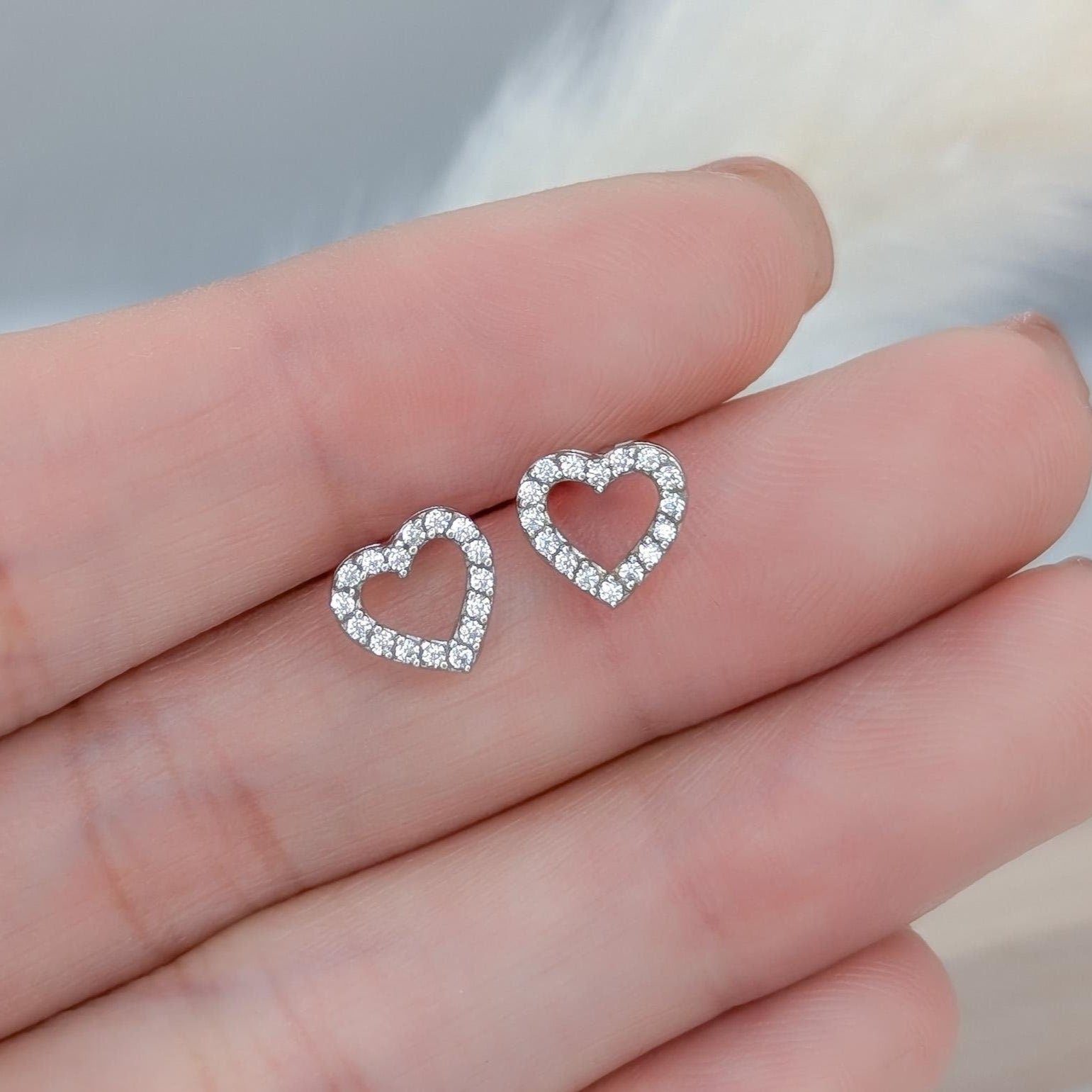 Small Pavé Heart Studs