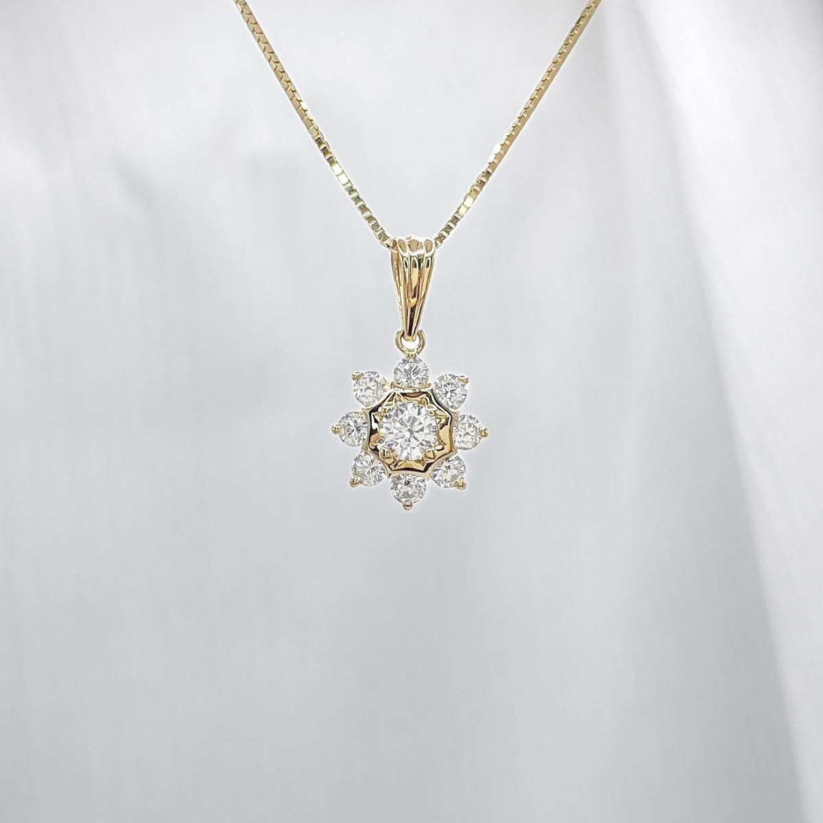 Tiny Flower Pendant