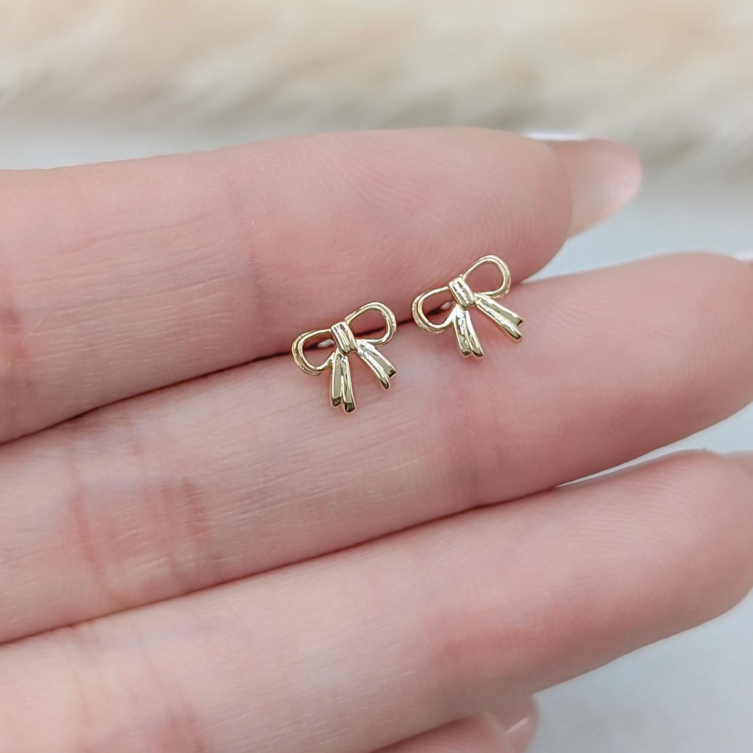 Mini Bow Studs