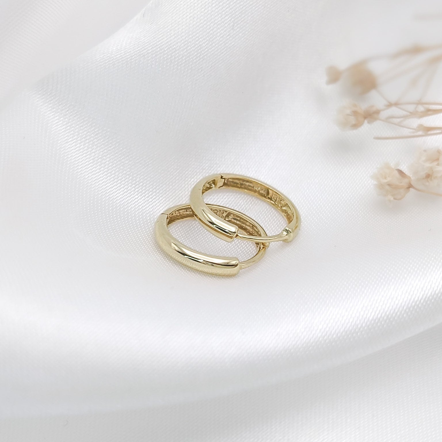 X-Large Gold Hoops- 17.5mm