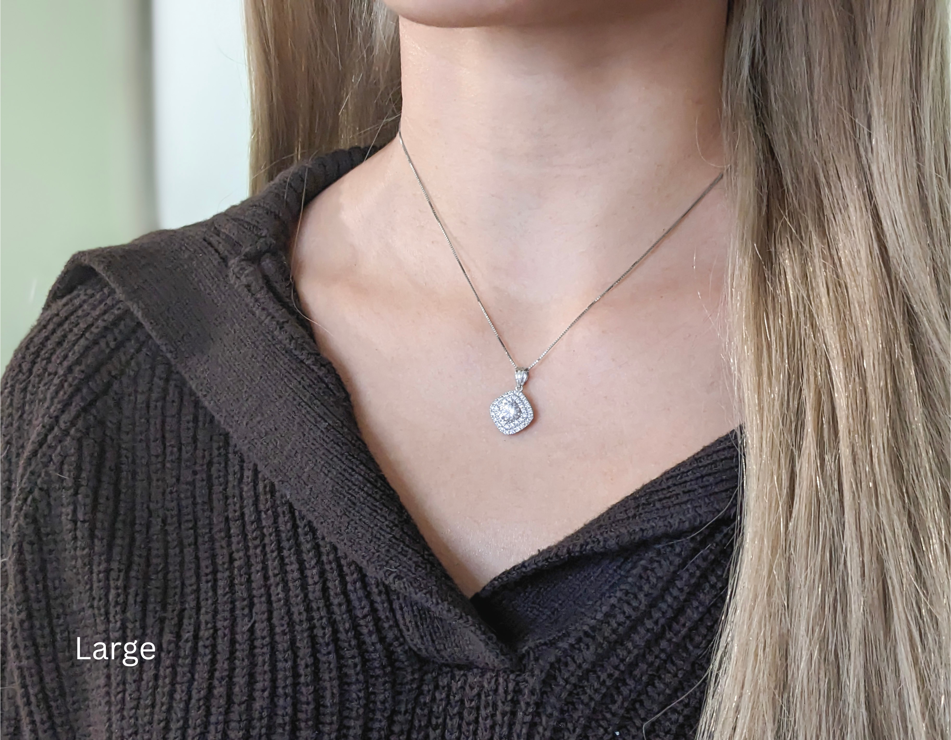Square Cushion Pendant