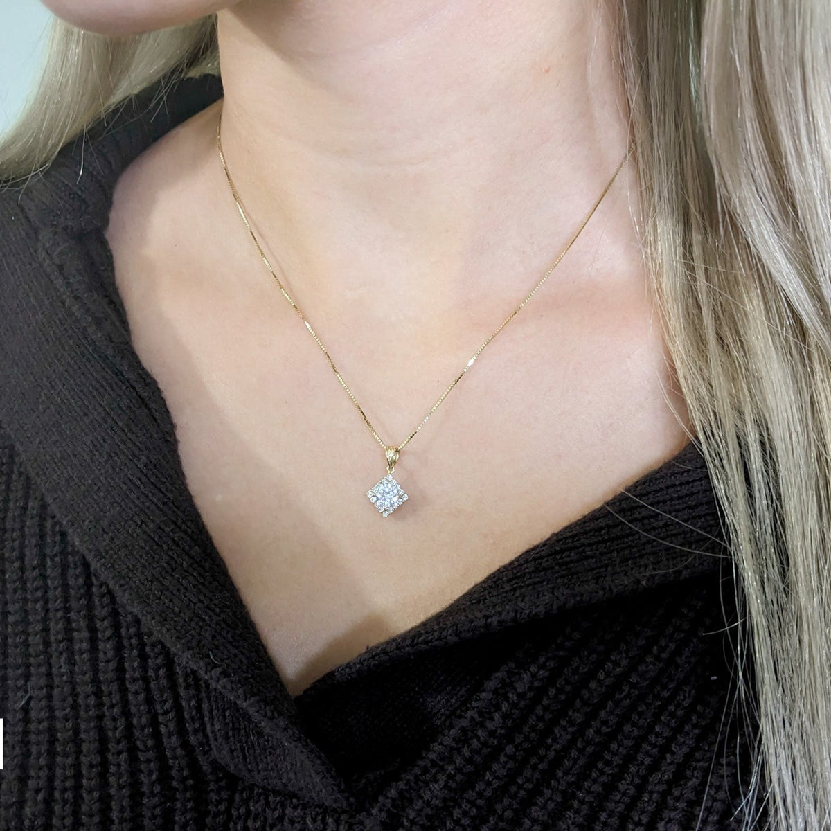 Square Halo Pendant