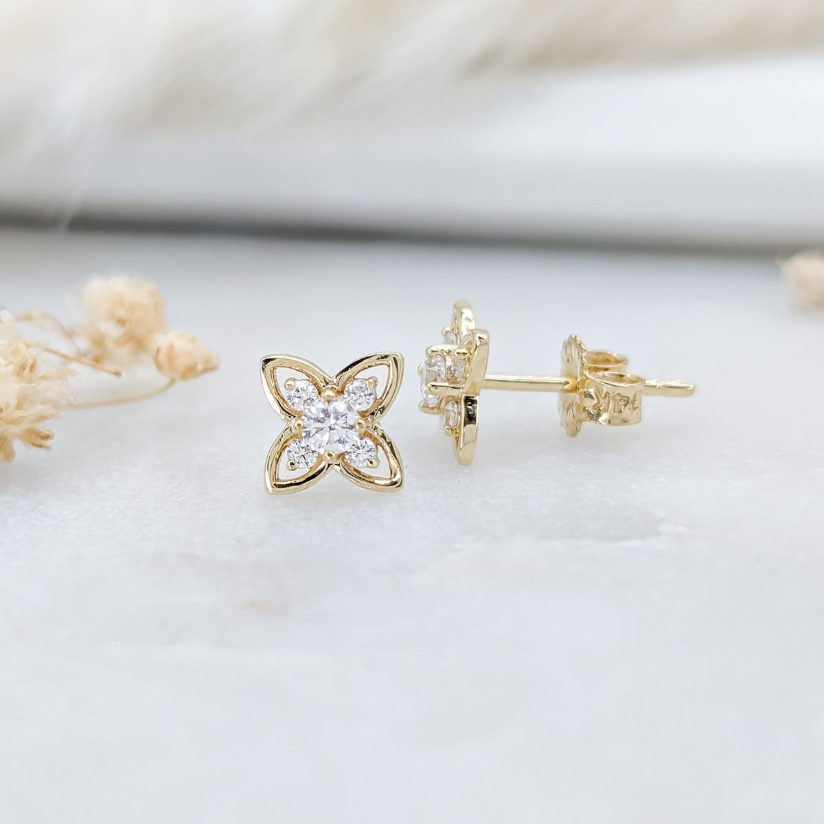 Aurora Clover Earrings