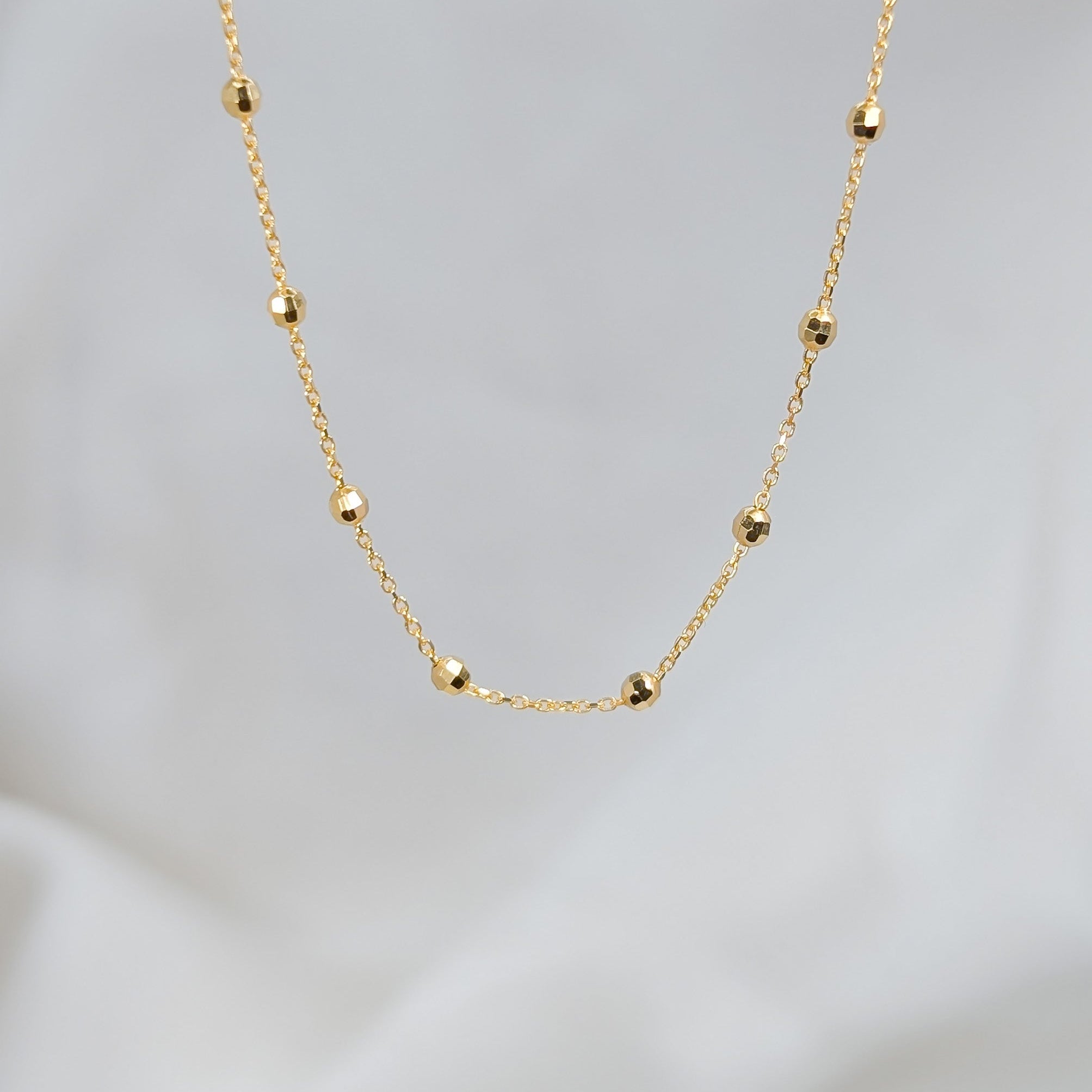 Satellite Chain Necklace