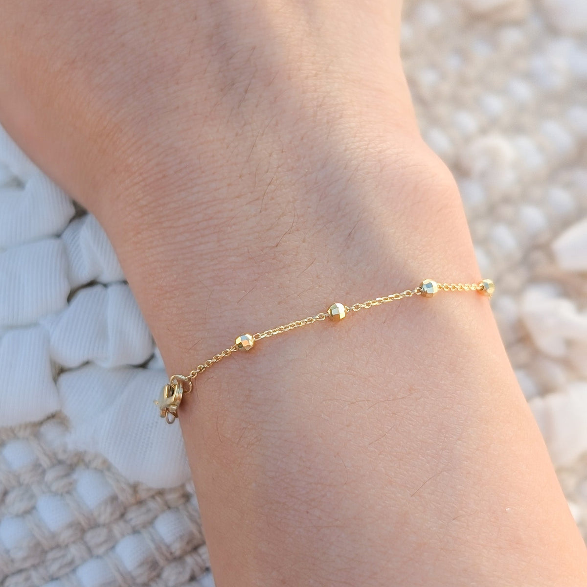 Satellite Chain Necklace