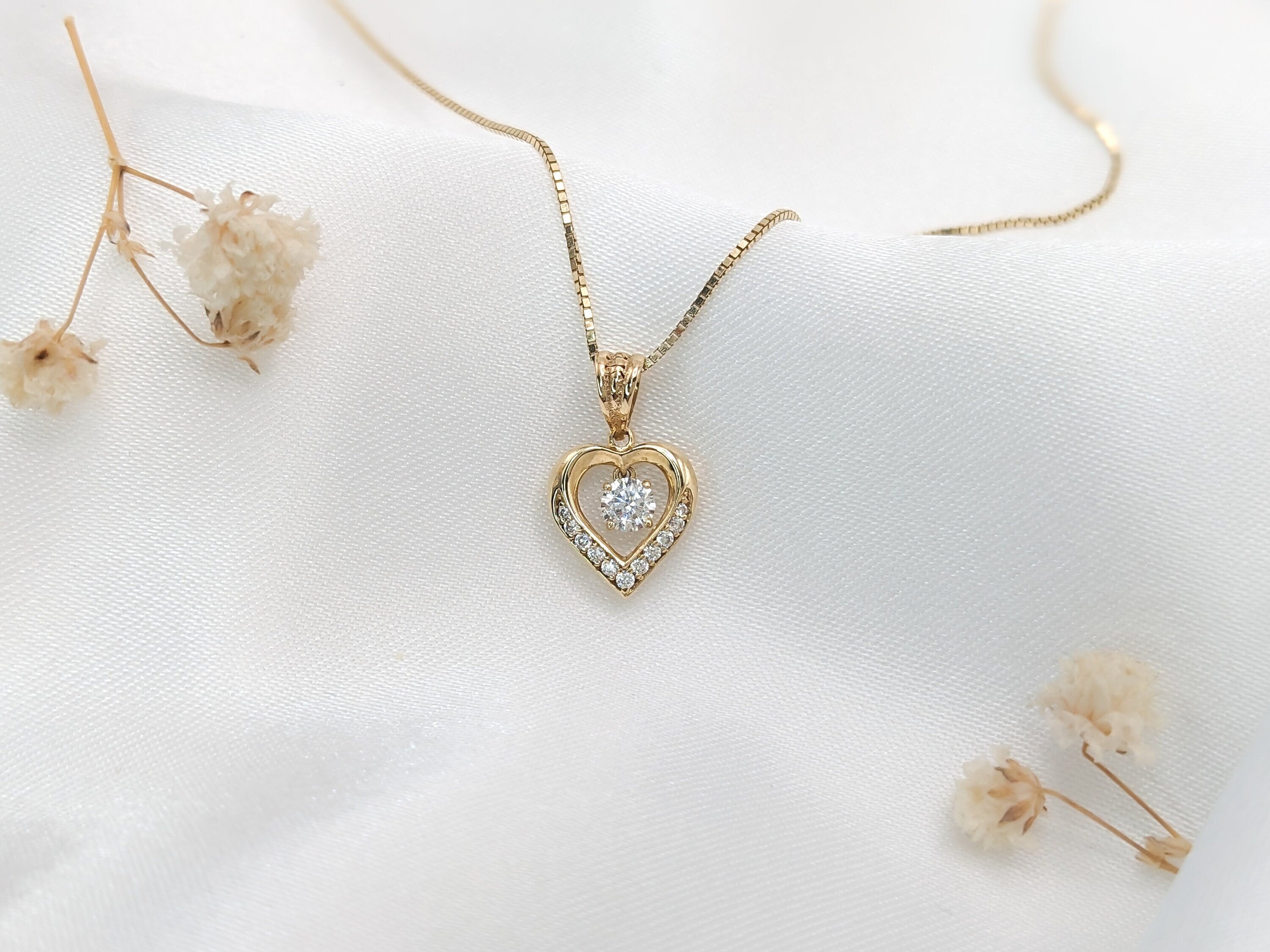 Pavé Heart Pendant