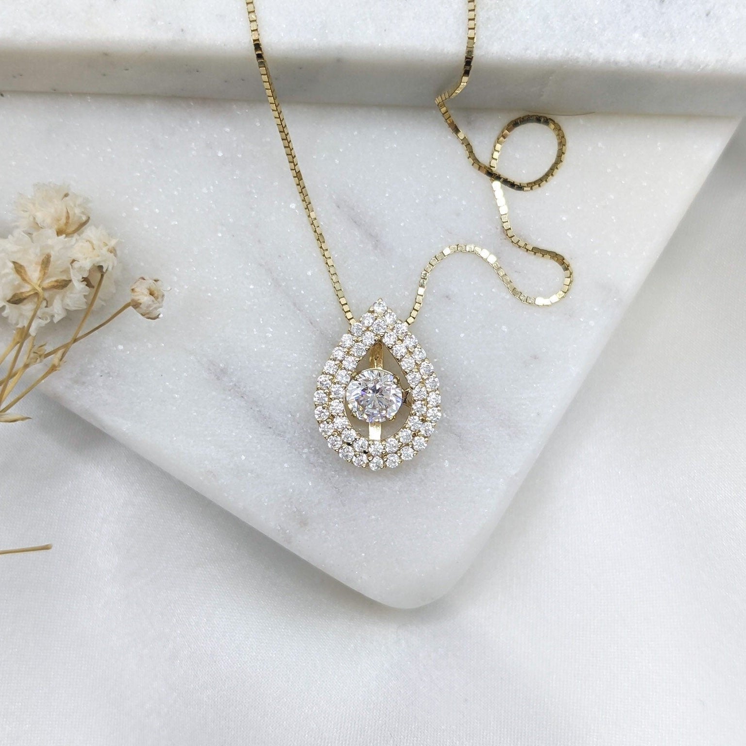 Tear Drop Dancing Stone Pendant
