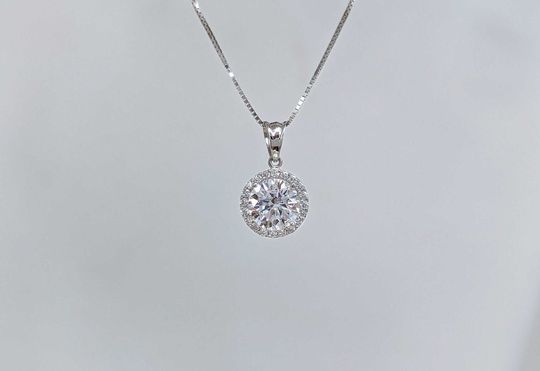 Halo Pendant