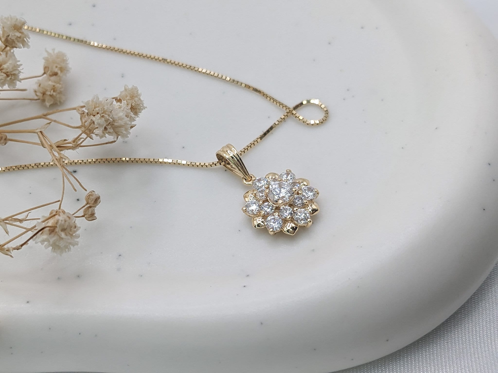 Petals Blooming Pendant