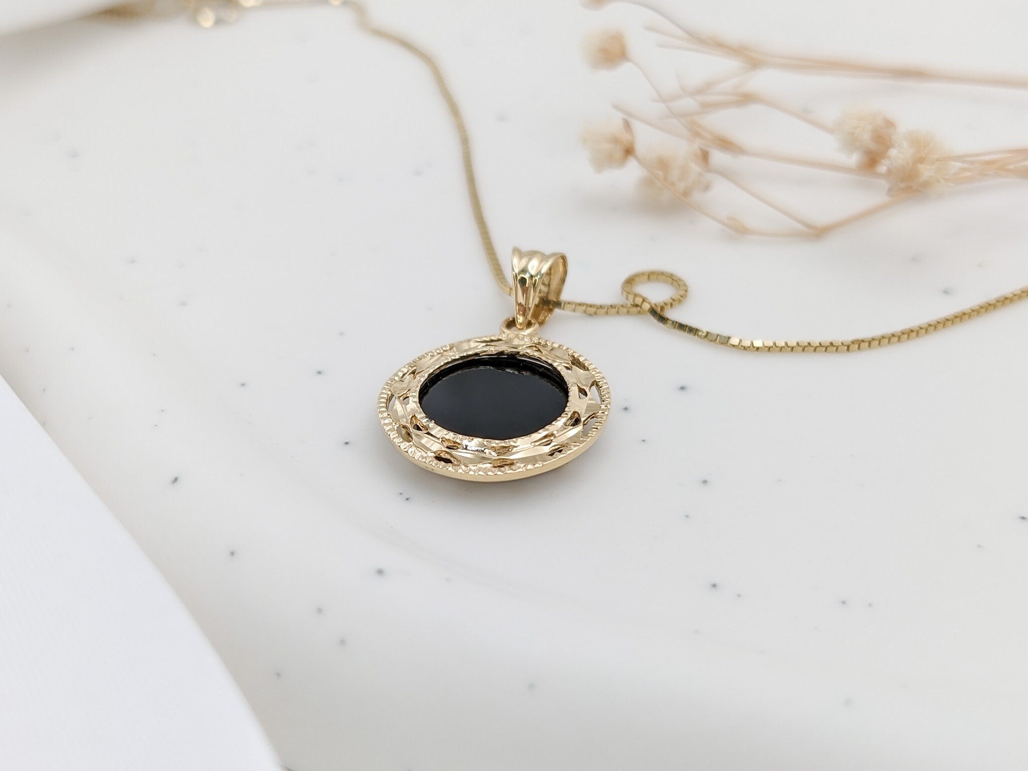 Onyx Pendant