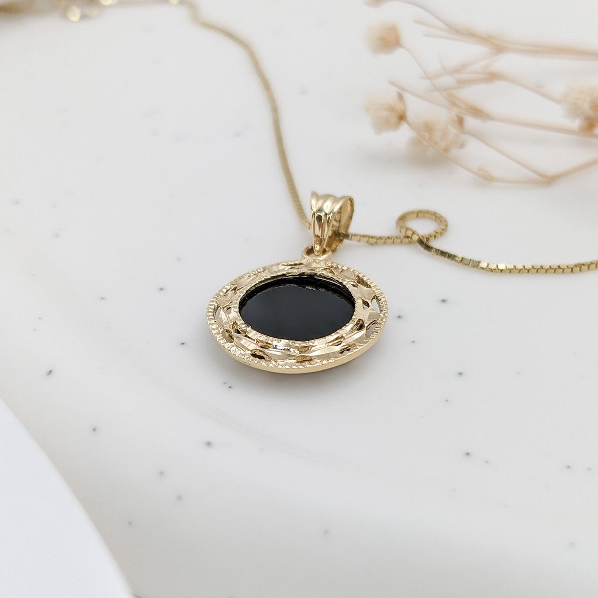 Onyx Pendant