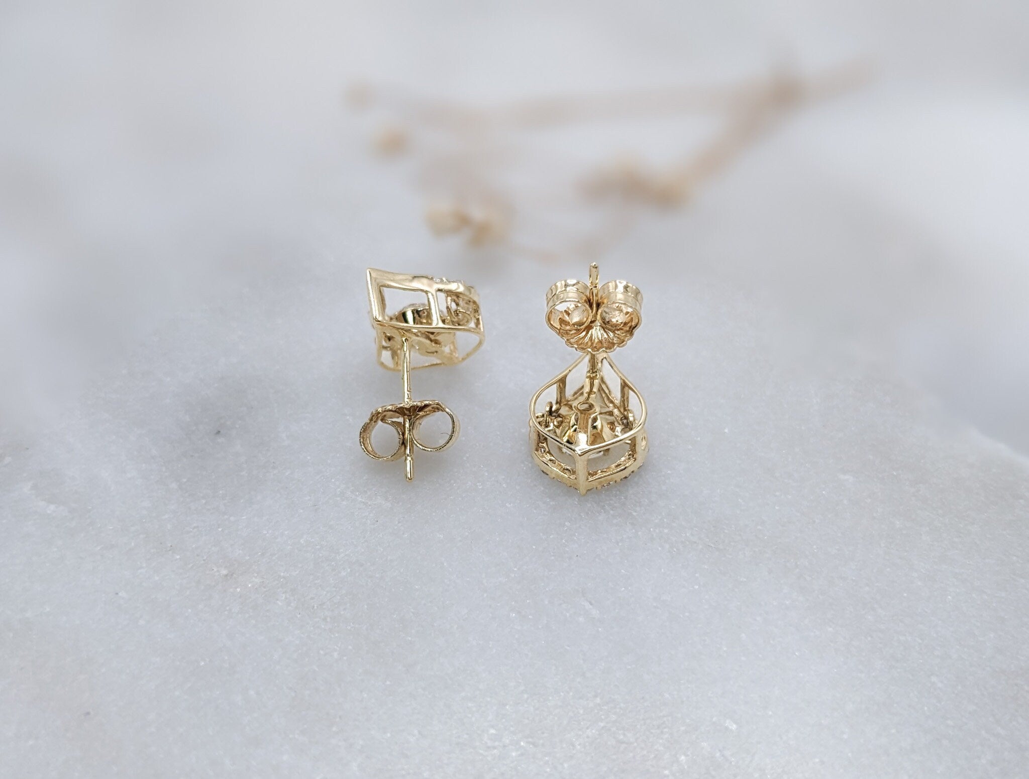 Pear Drop Dancing Stones Earrings