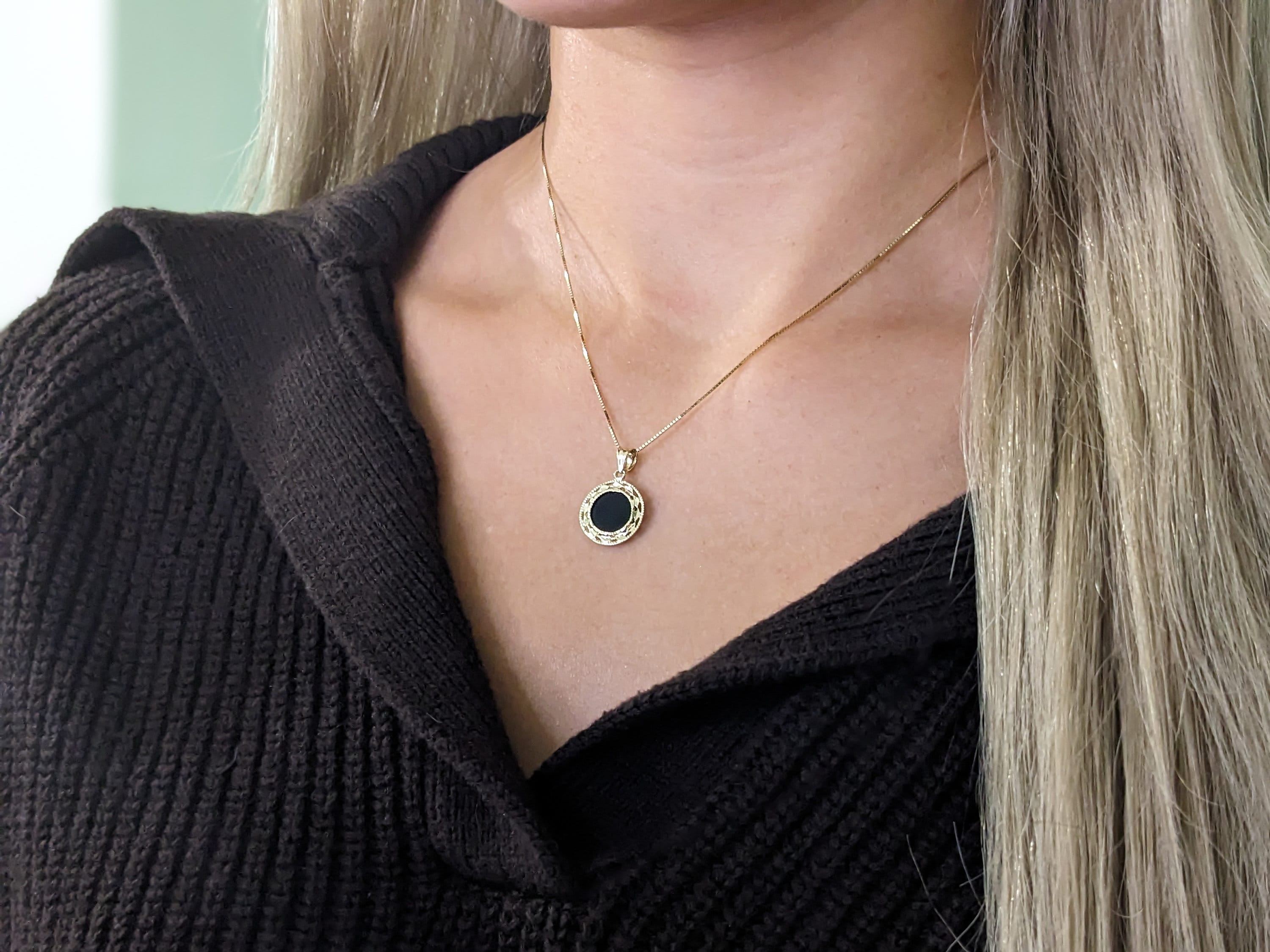 Onyx Pendant