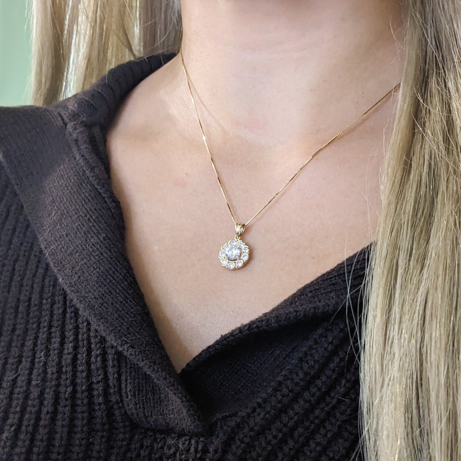 Moon Crest Pendant