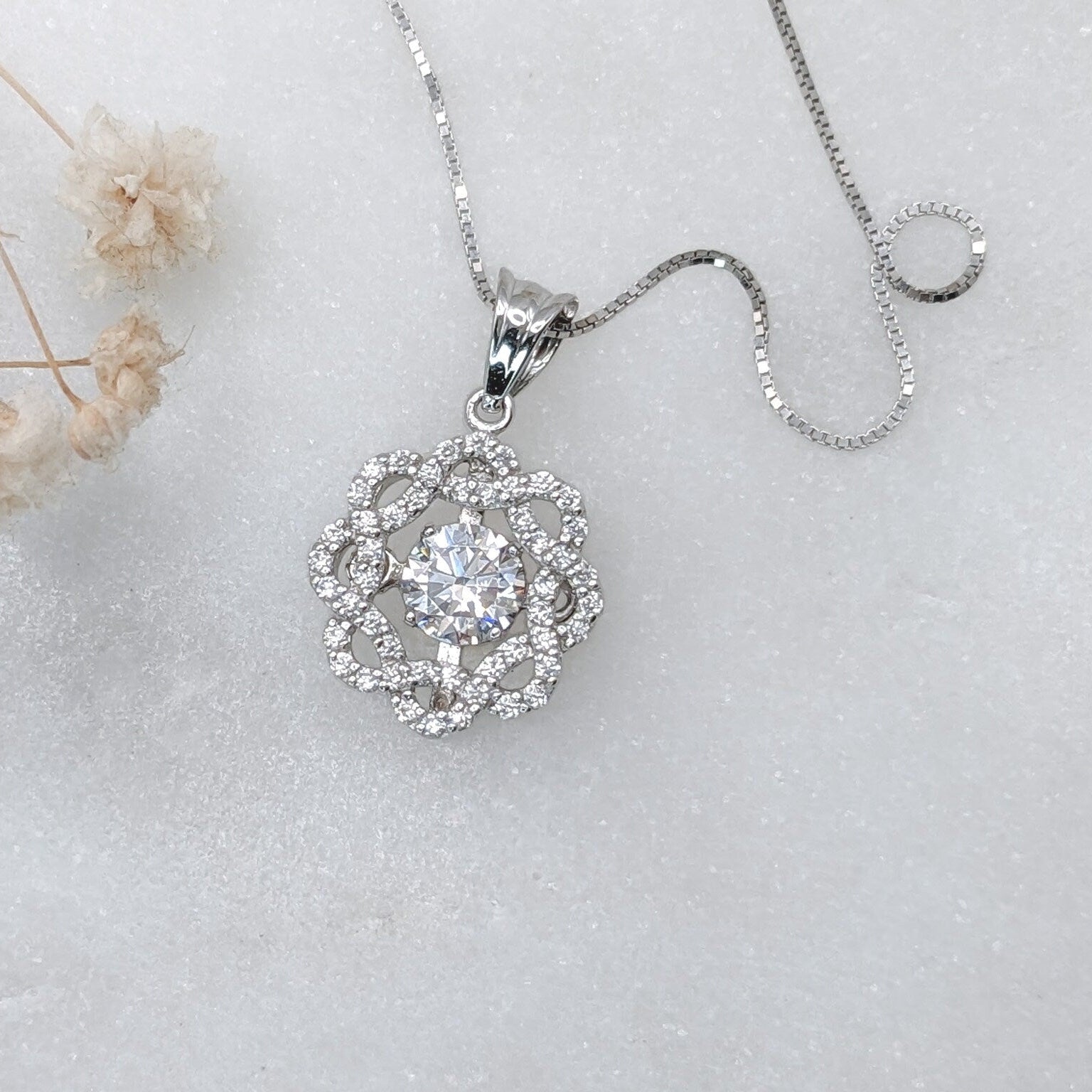 Flower Dancing Stone Pendant