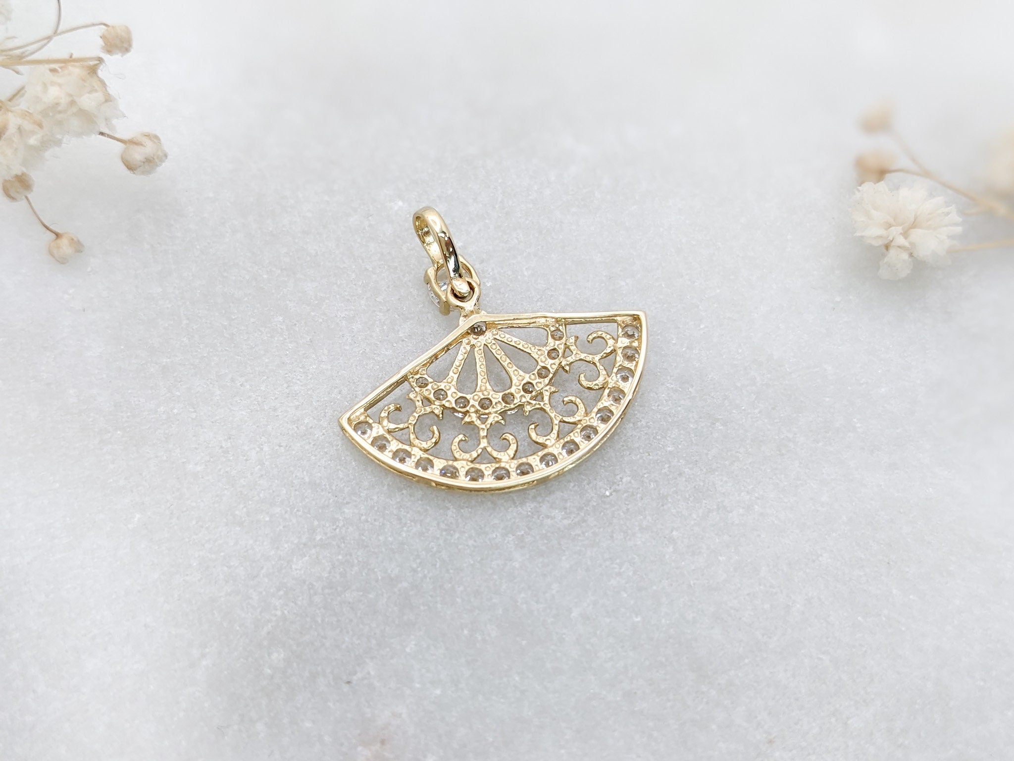 Vintage Fan Pendant