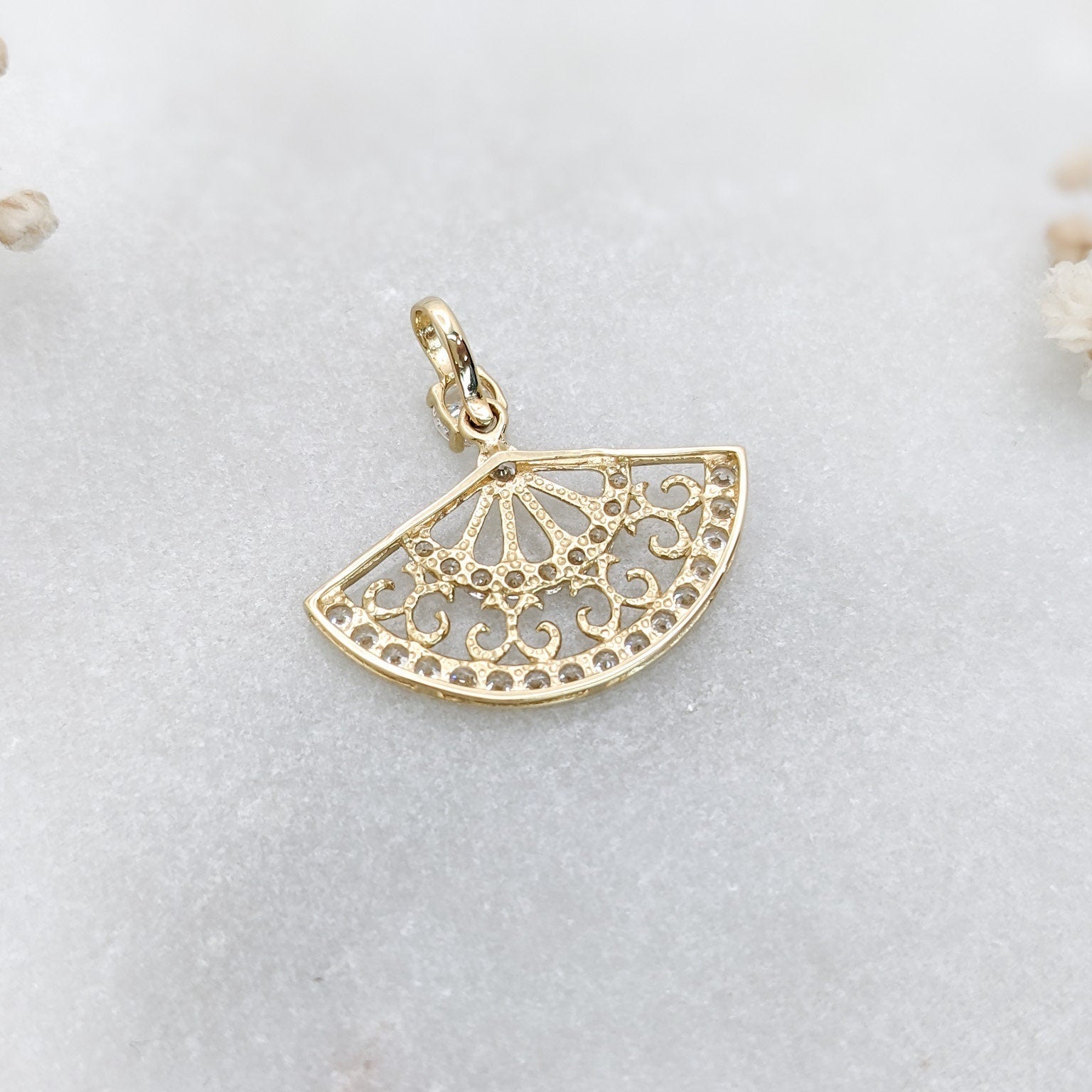 Vintage Fan Pendant