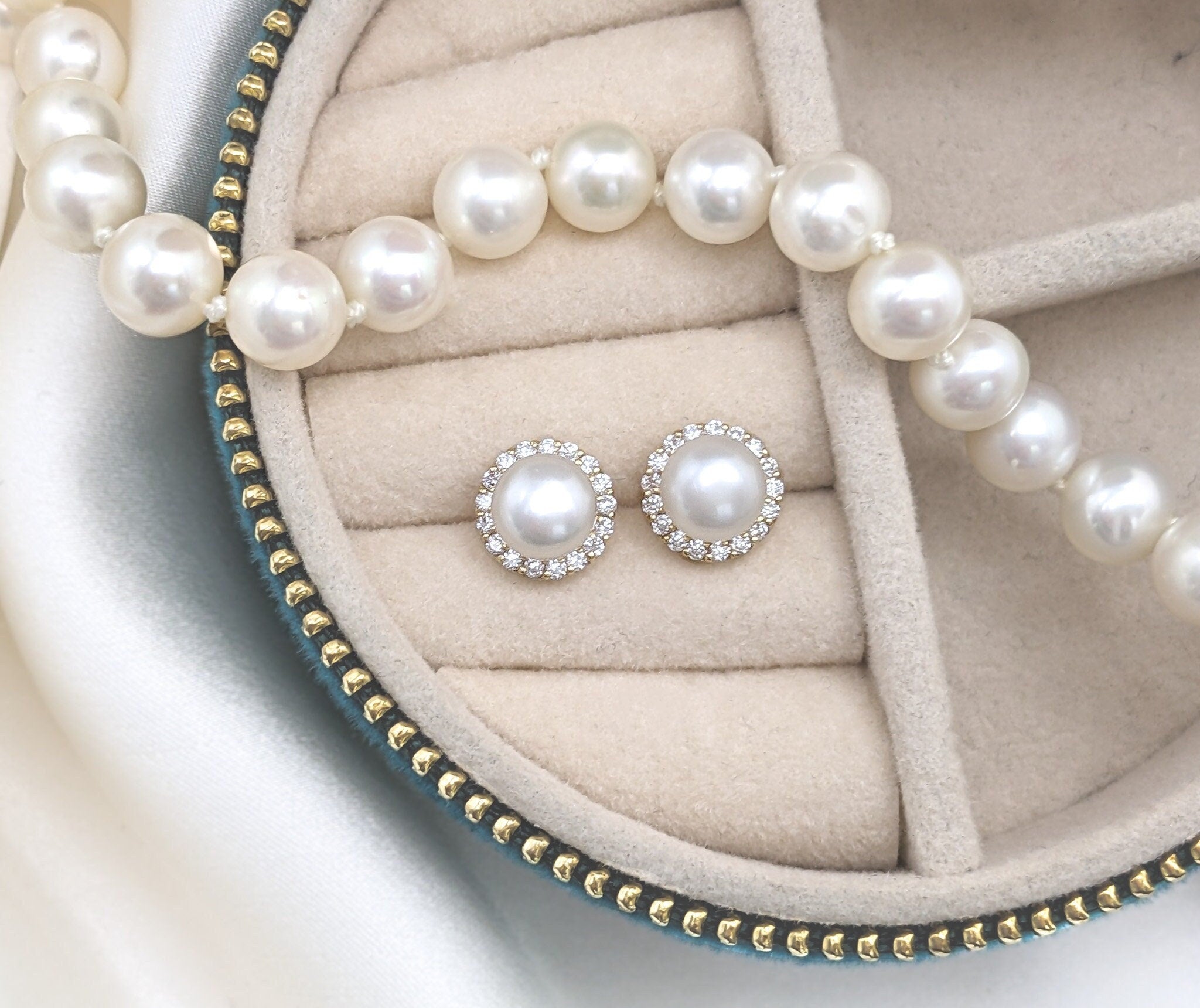 Pearl Halo Earrings