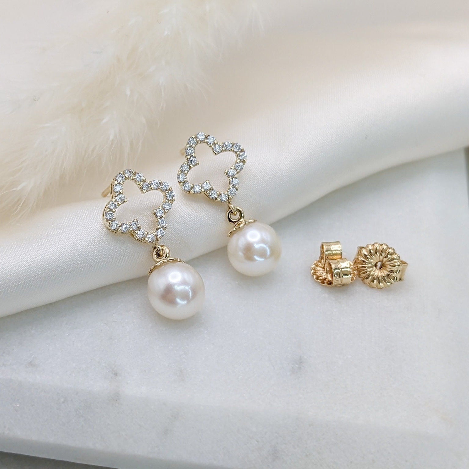 Clover Pearl Drop Earrings