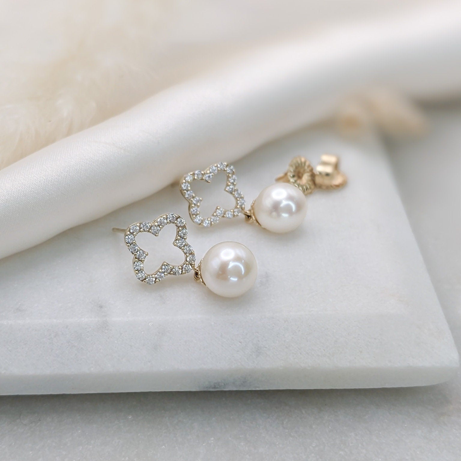 Clover Pearl Drop Earrings