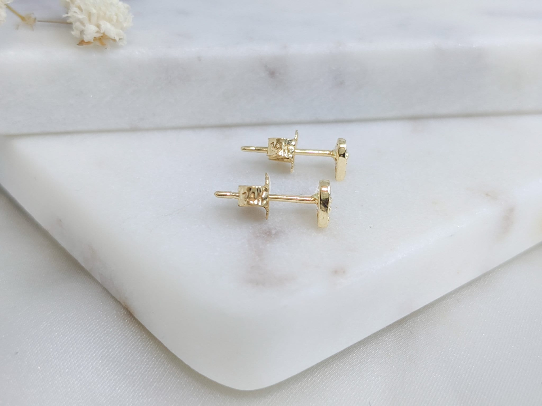 Dainty Pavé Heart Stud
