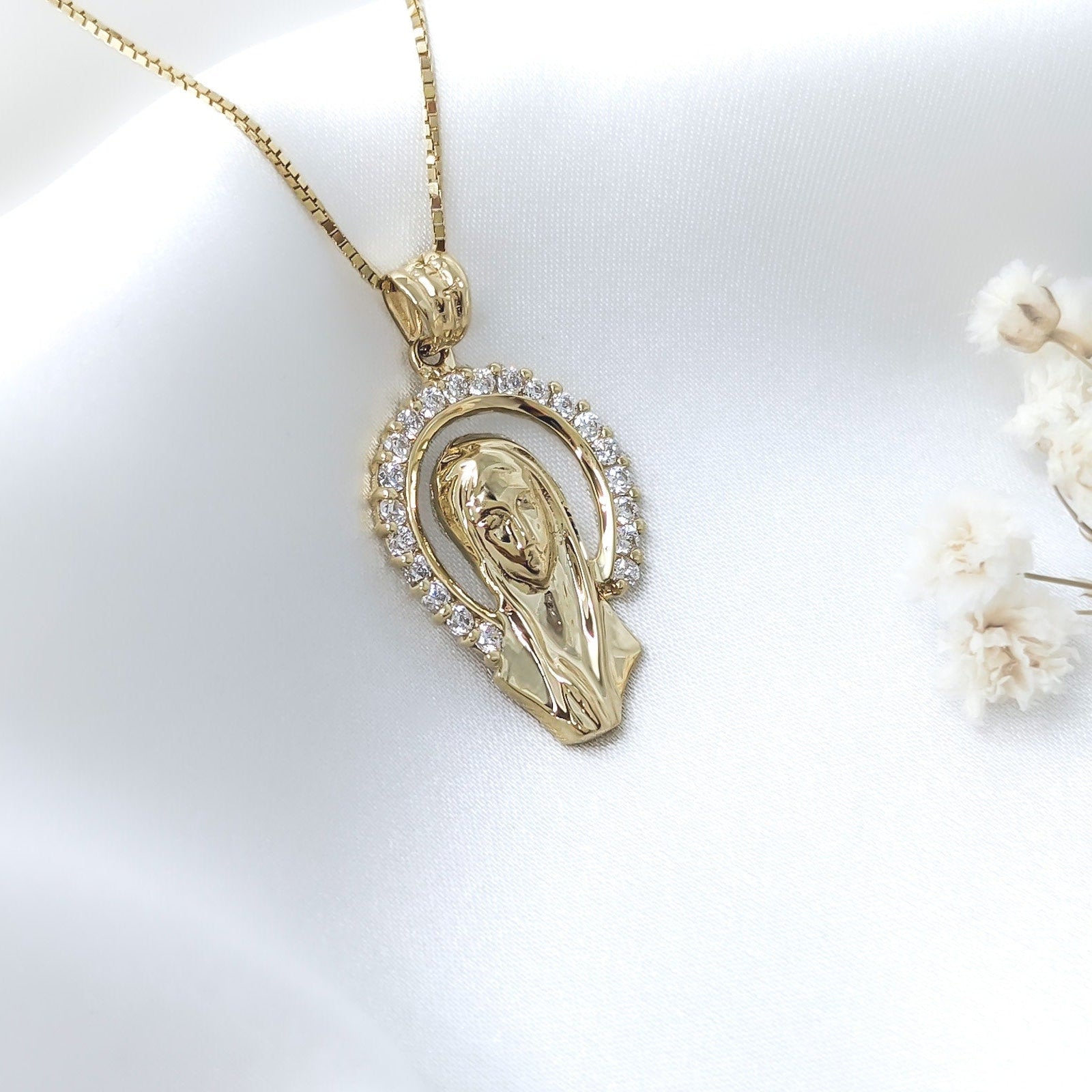 Small Virgin Mary Pendant