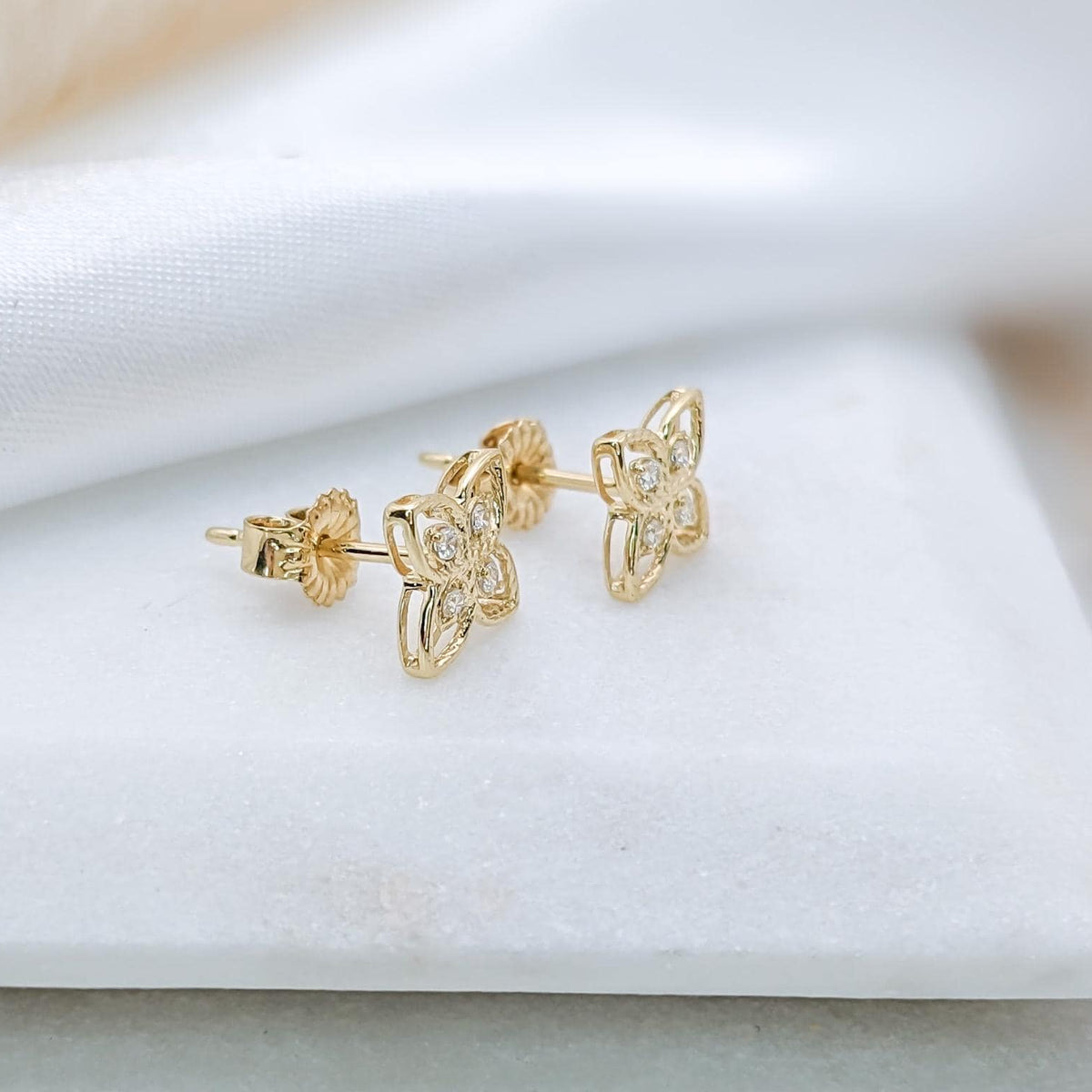 Vintage Petal Earring