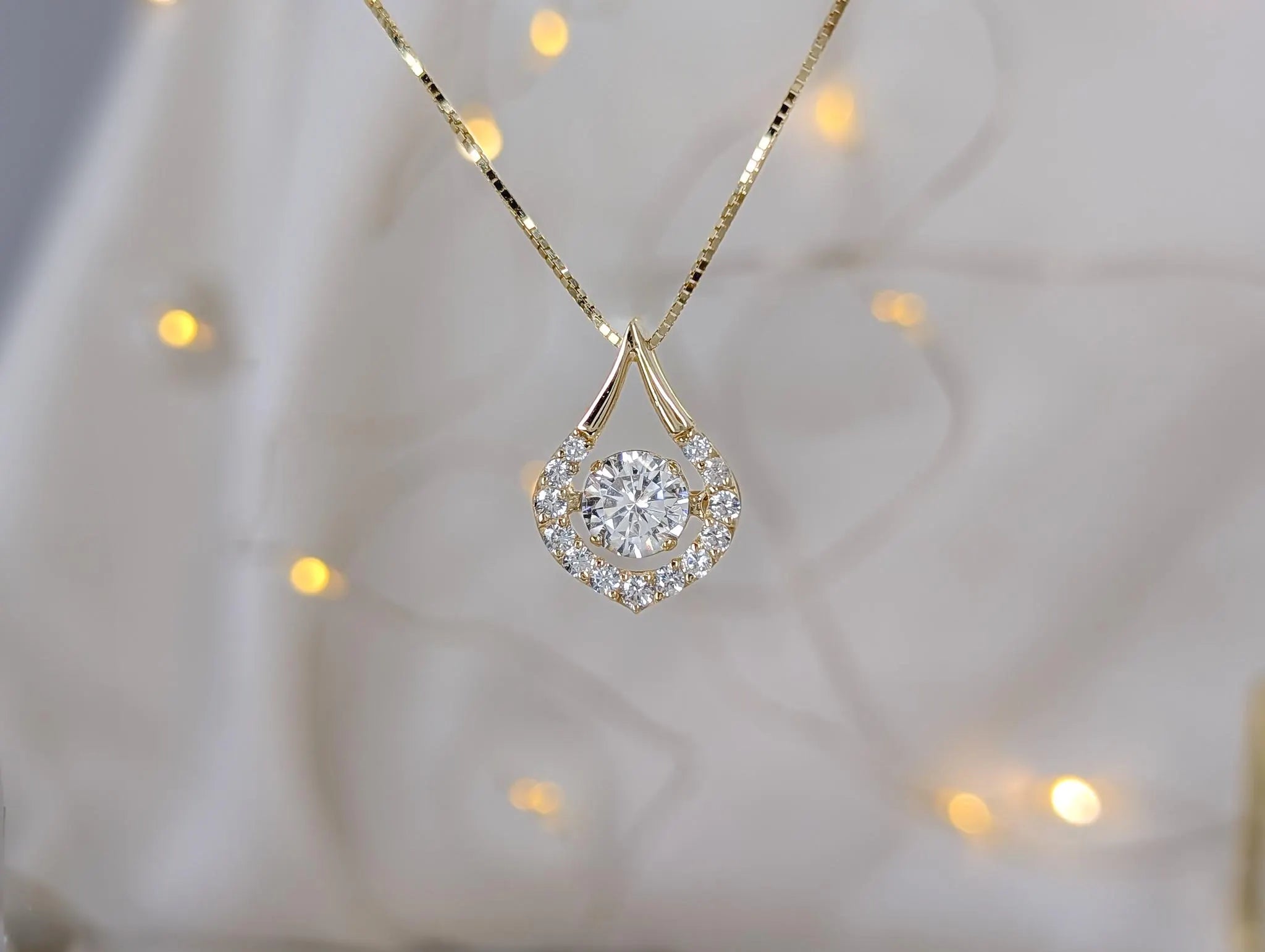 Pear Drop Dancing Stone Pendant