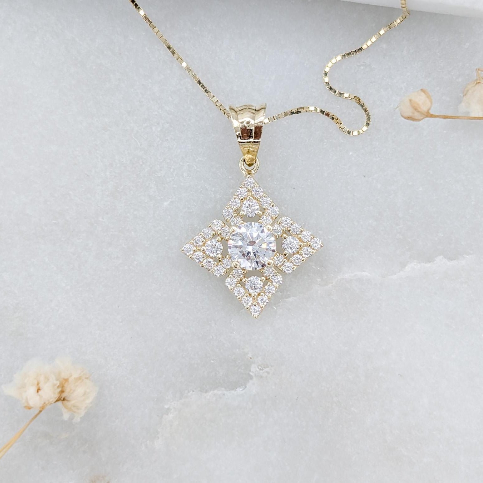 Heirloom Square Pendant