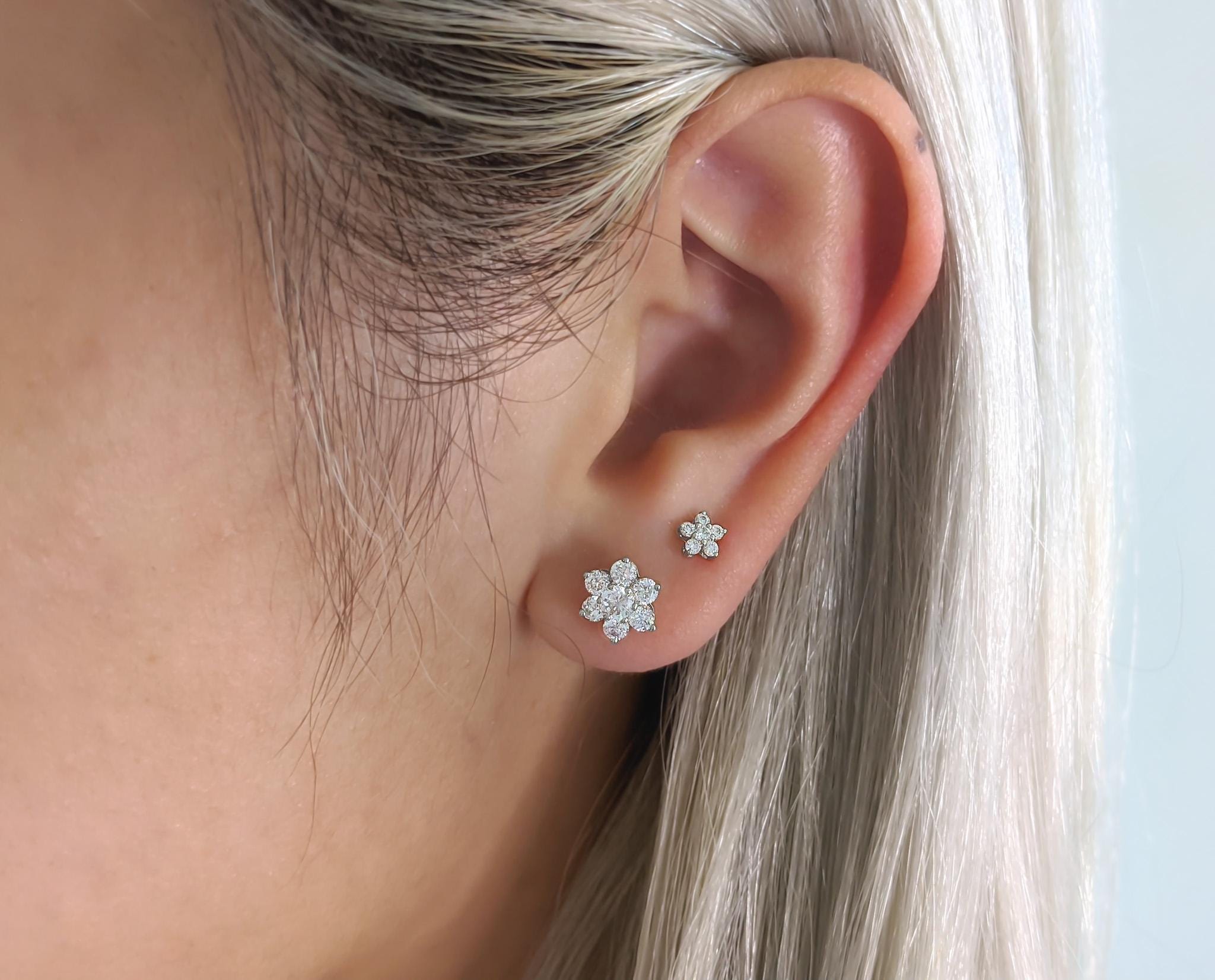 925 Sterling Silver Flower Earrings