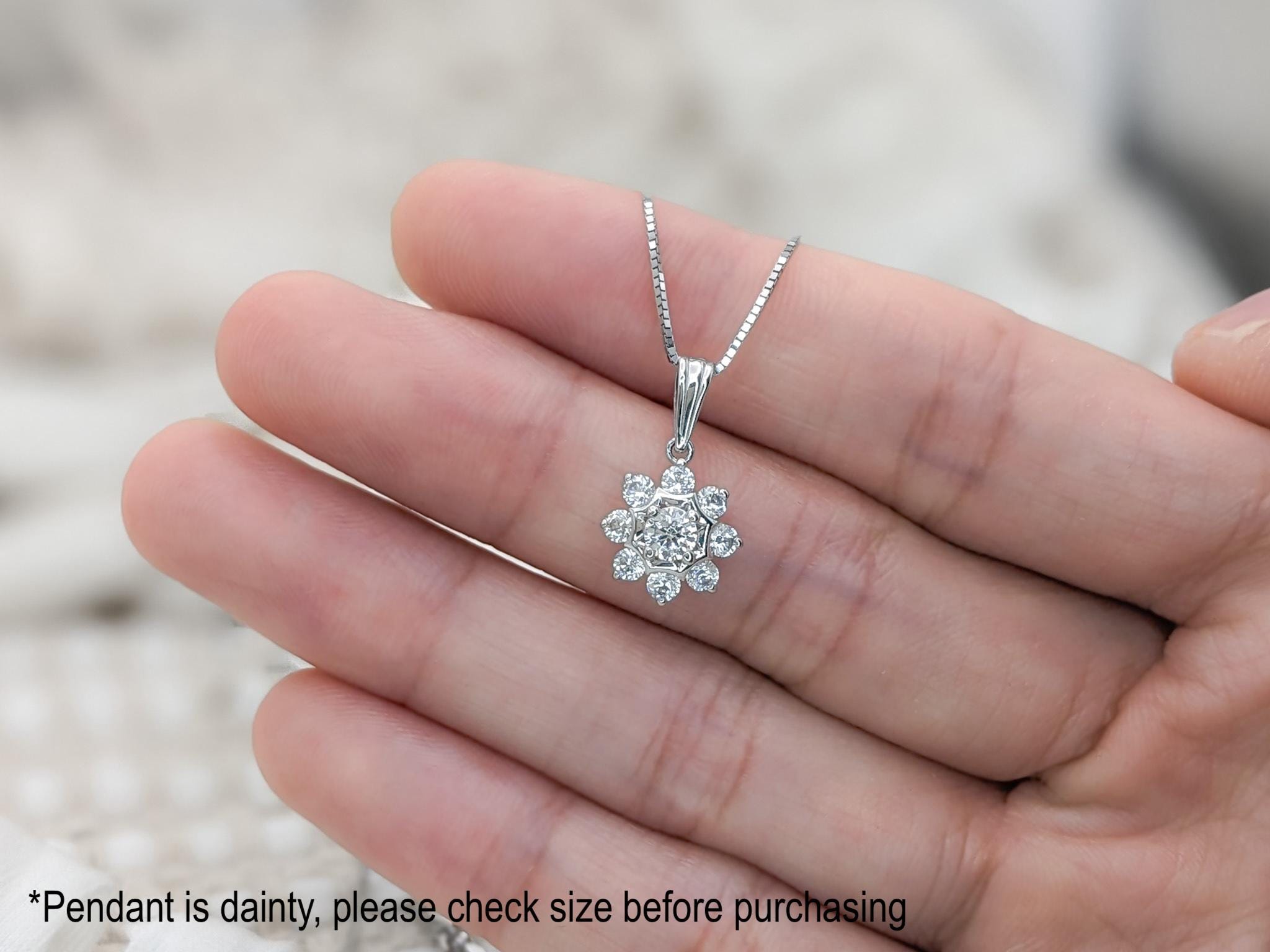 Tiny Flower Pendant Necklace