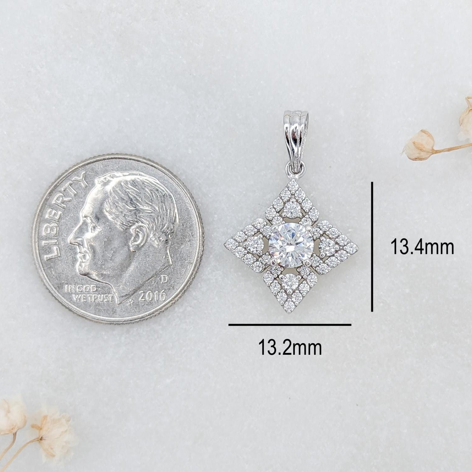 Heirloom Square Pendant