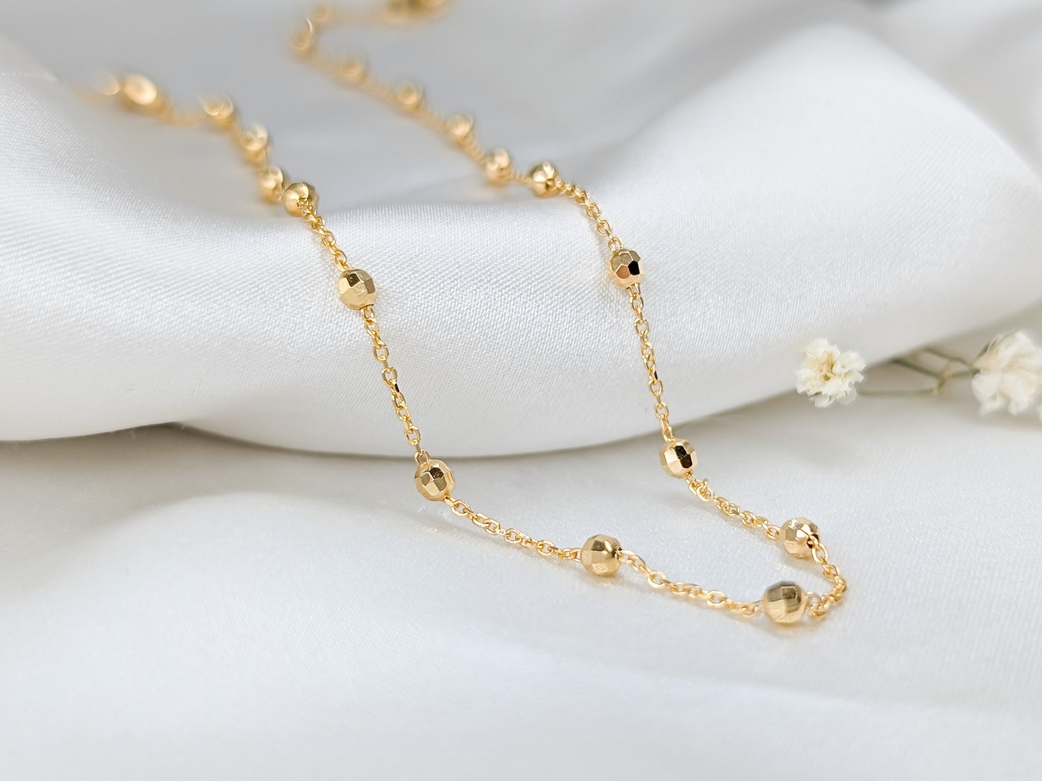 Satellite Chain Necklace