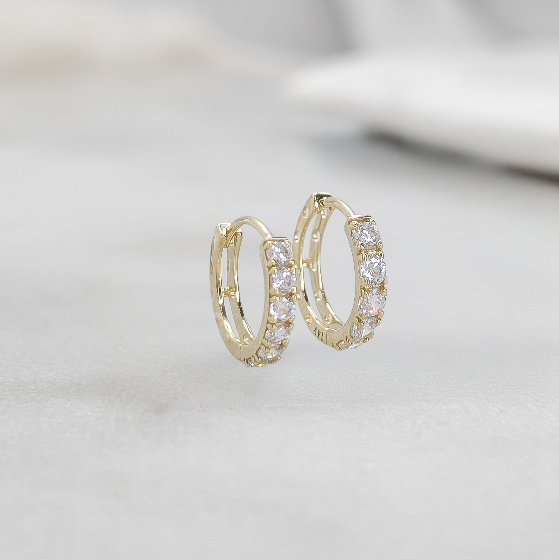Lab Grown Diamond Pavé Hoop Earrings