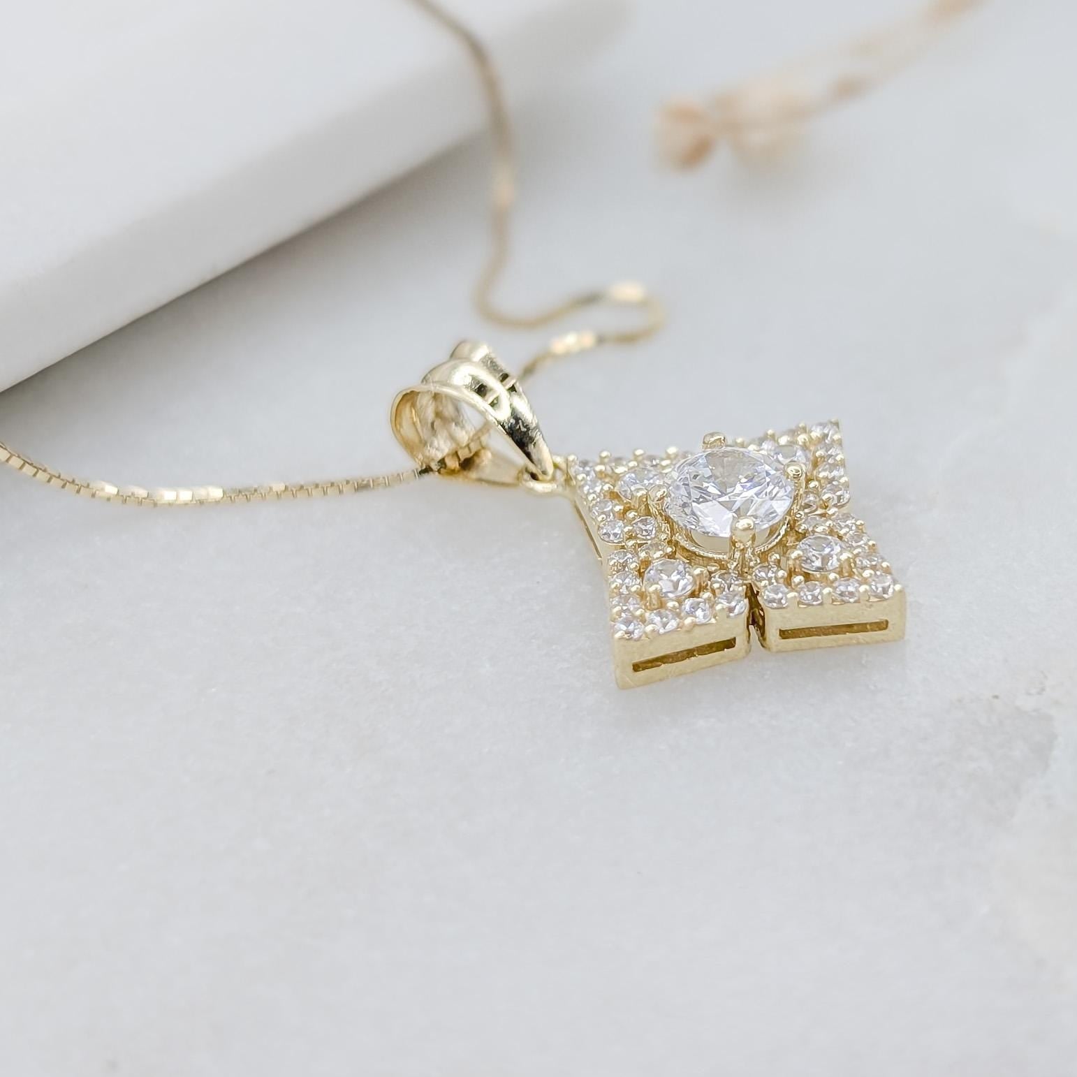 Heirloom Square Pendant