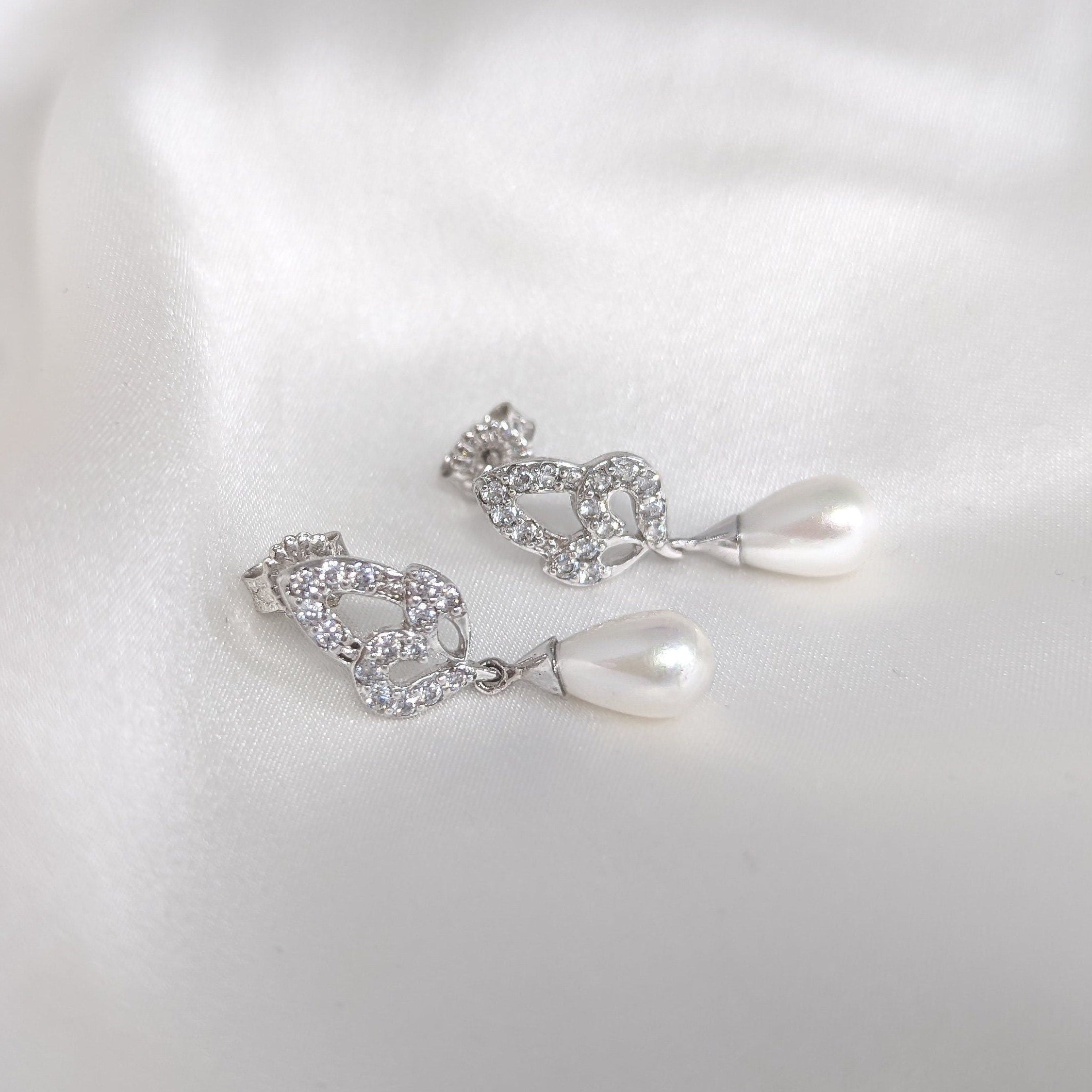 Pearl Drop Earrings