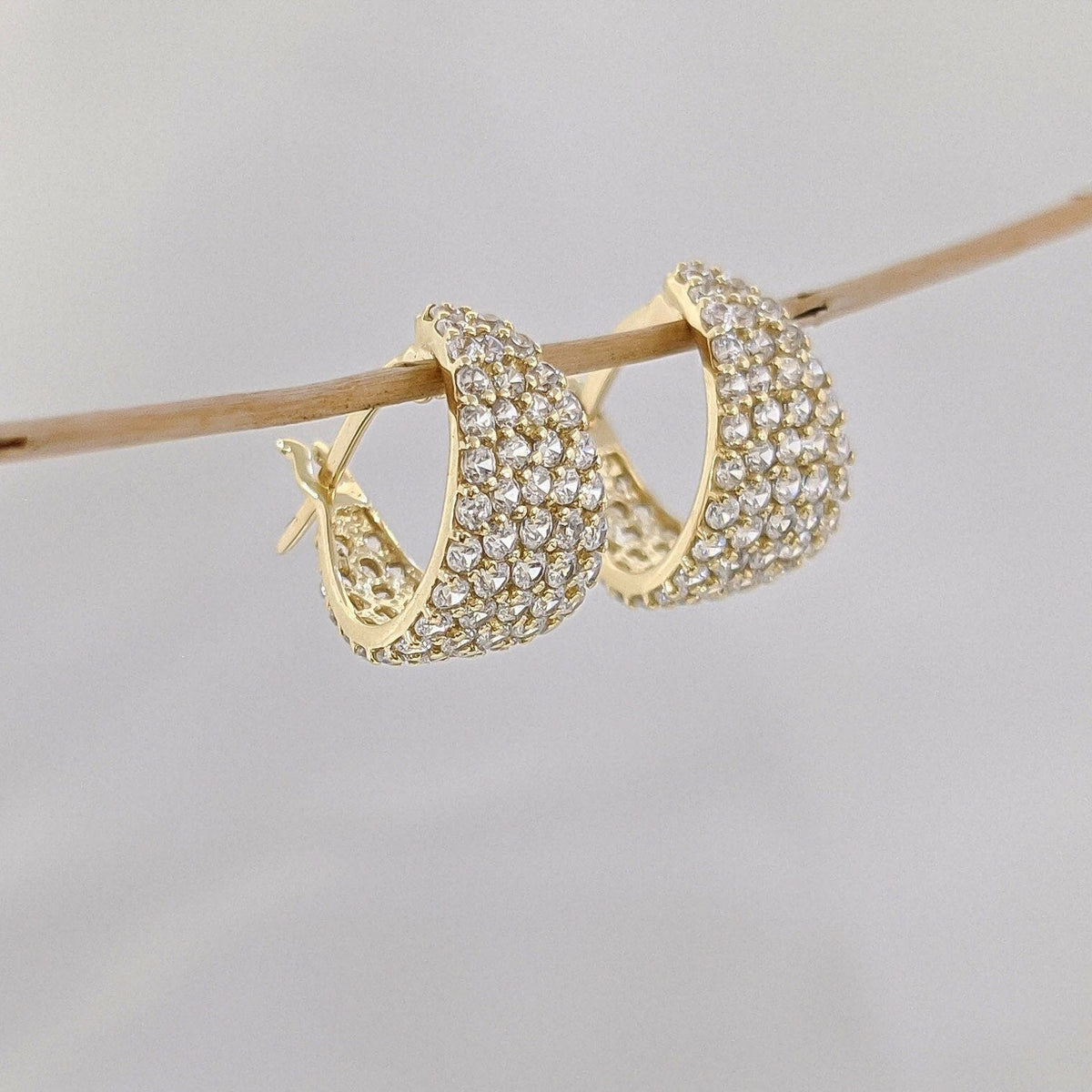 Lux Pavé Huggies