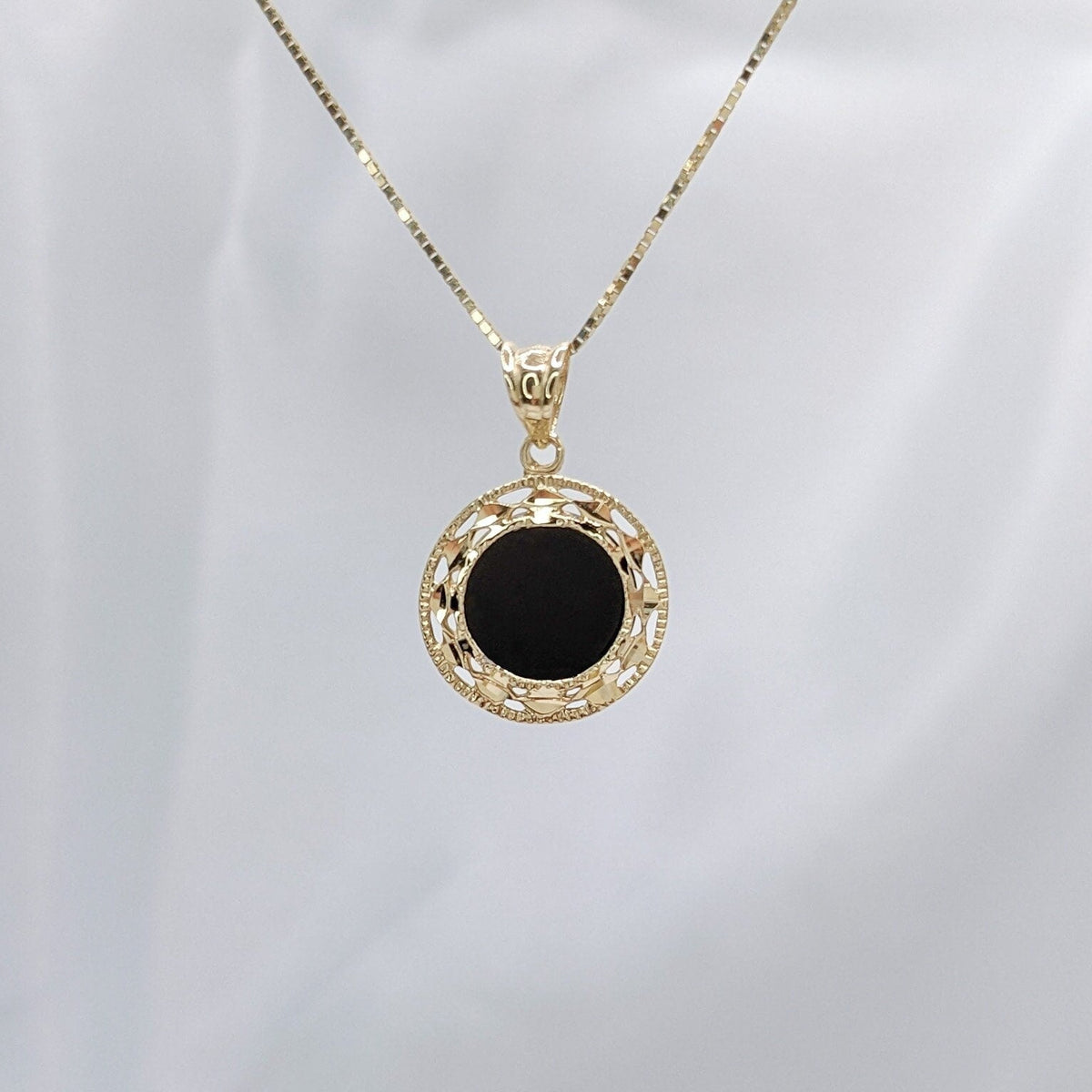 Onyx Pendant