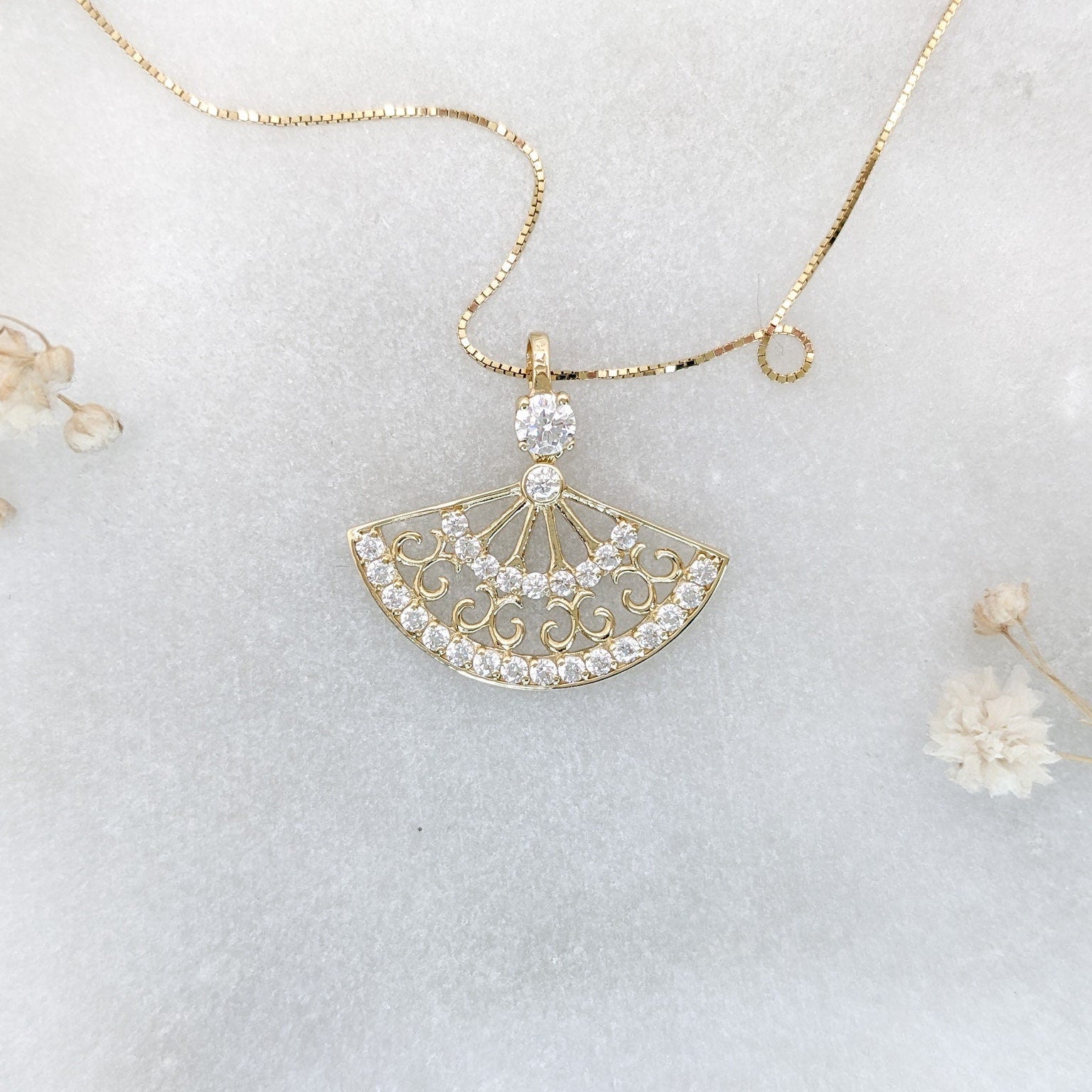 Vintage Fan Pendant