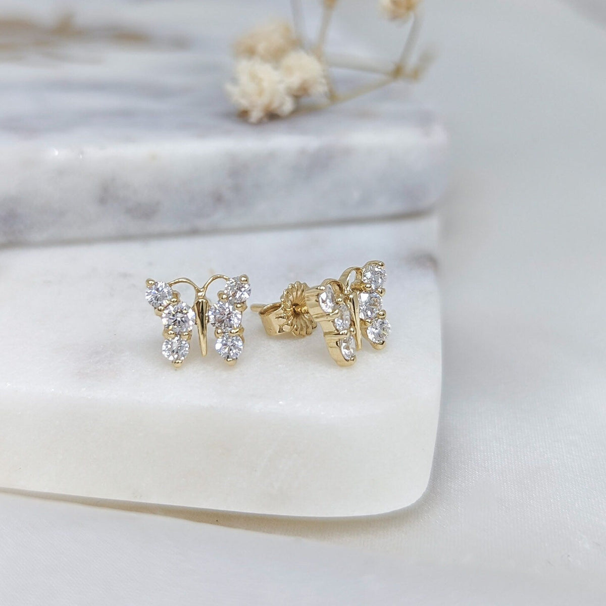 Dainty Butterfly Earring