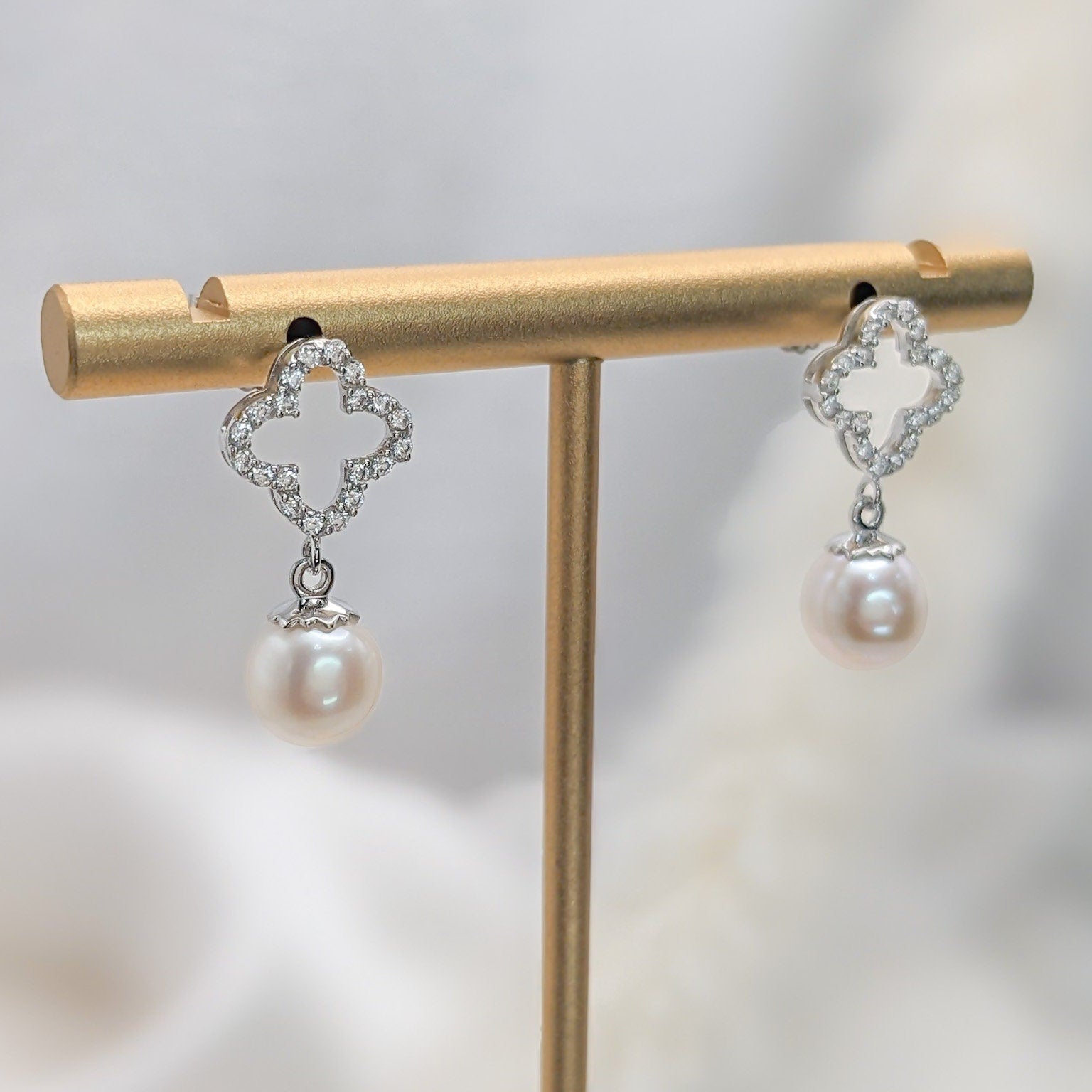 Clover Pearl Drop Earrings