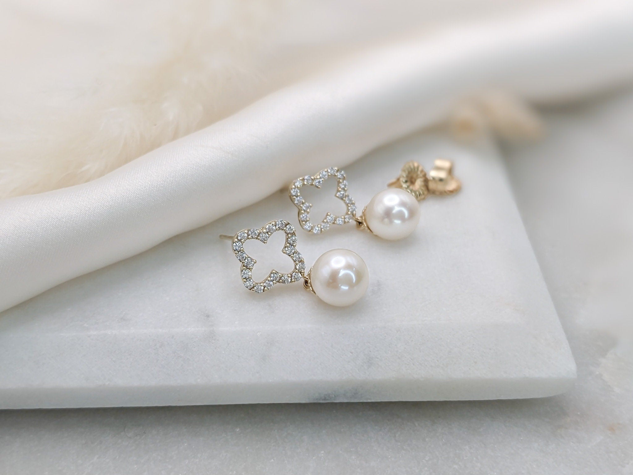 Clover Pearl Drop Earrings