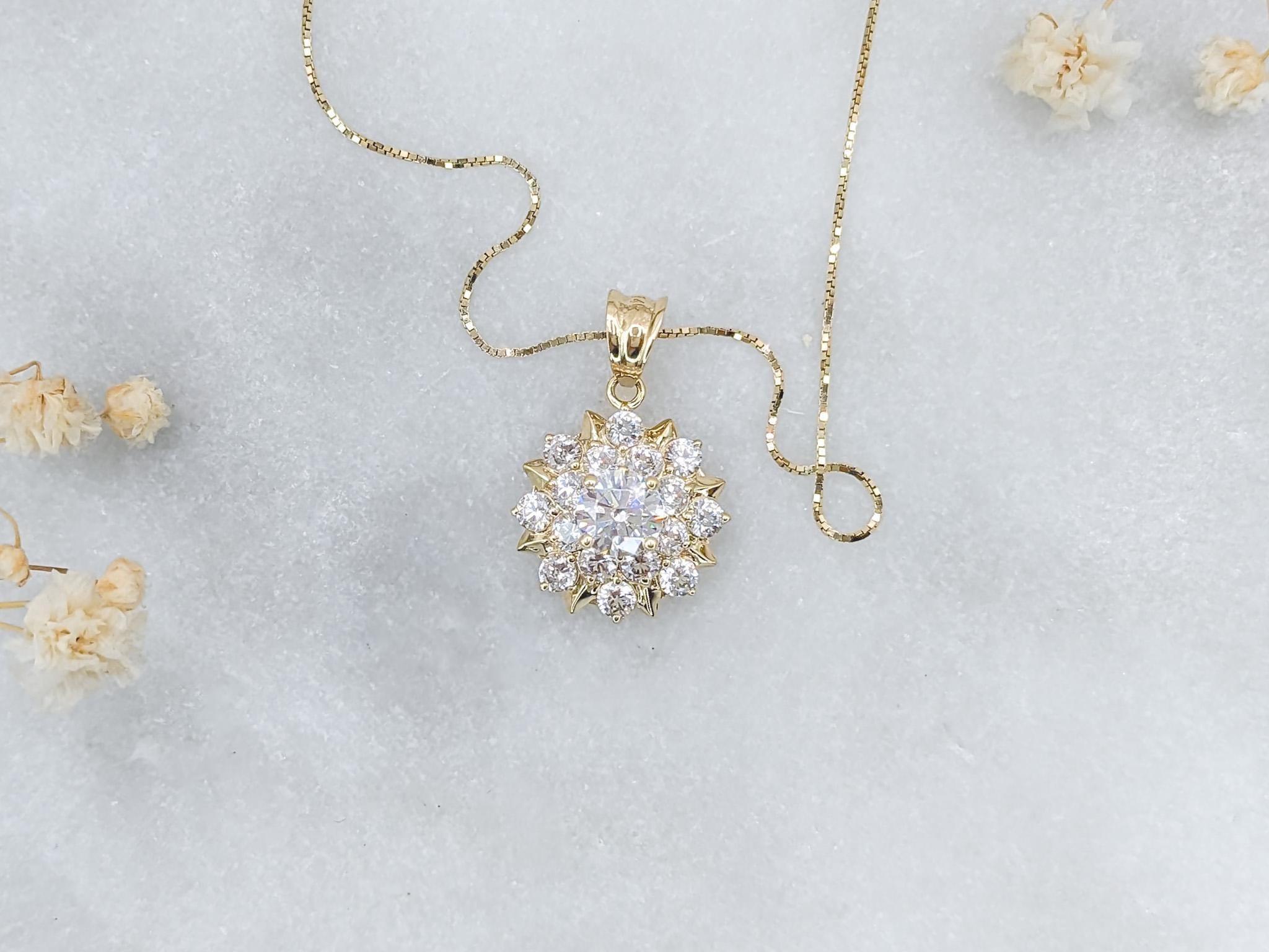Starburst Flower Necklace